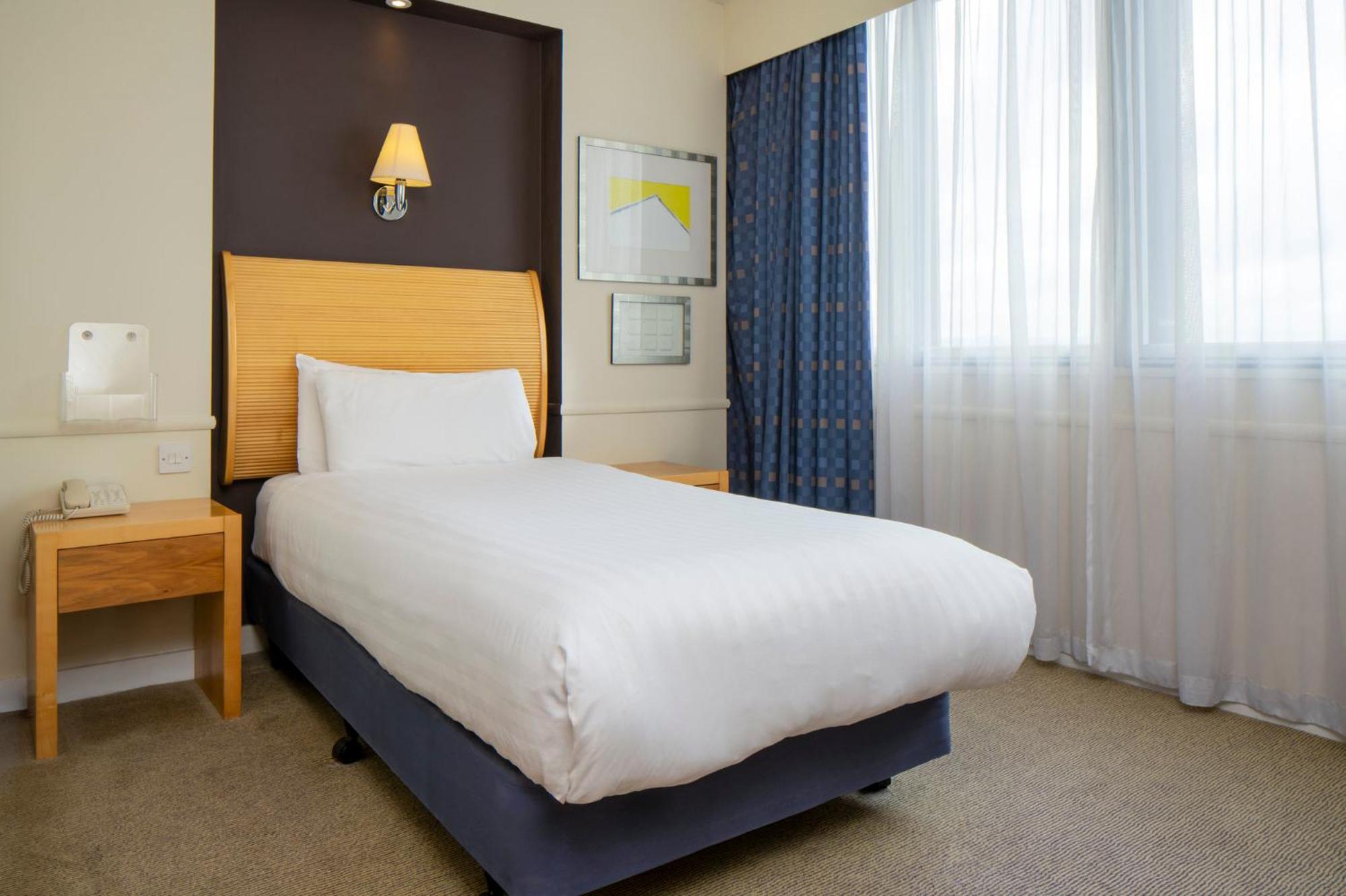 Holiday Inn - Glasgow Airport By Ihg Paisley Ngoại thất bức ảnh