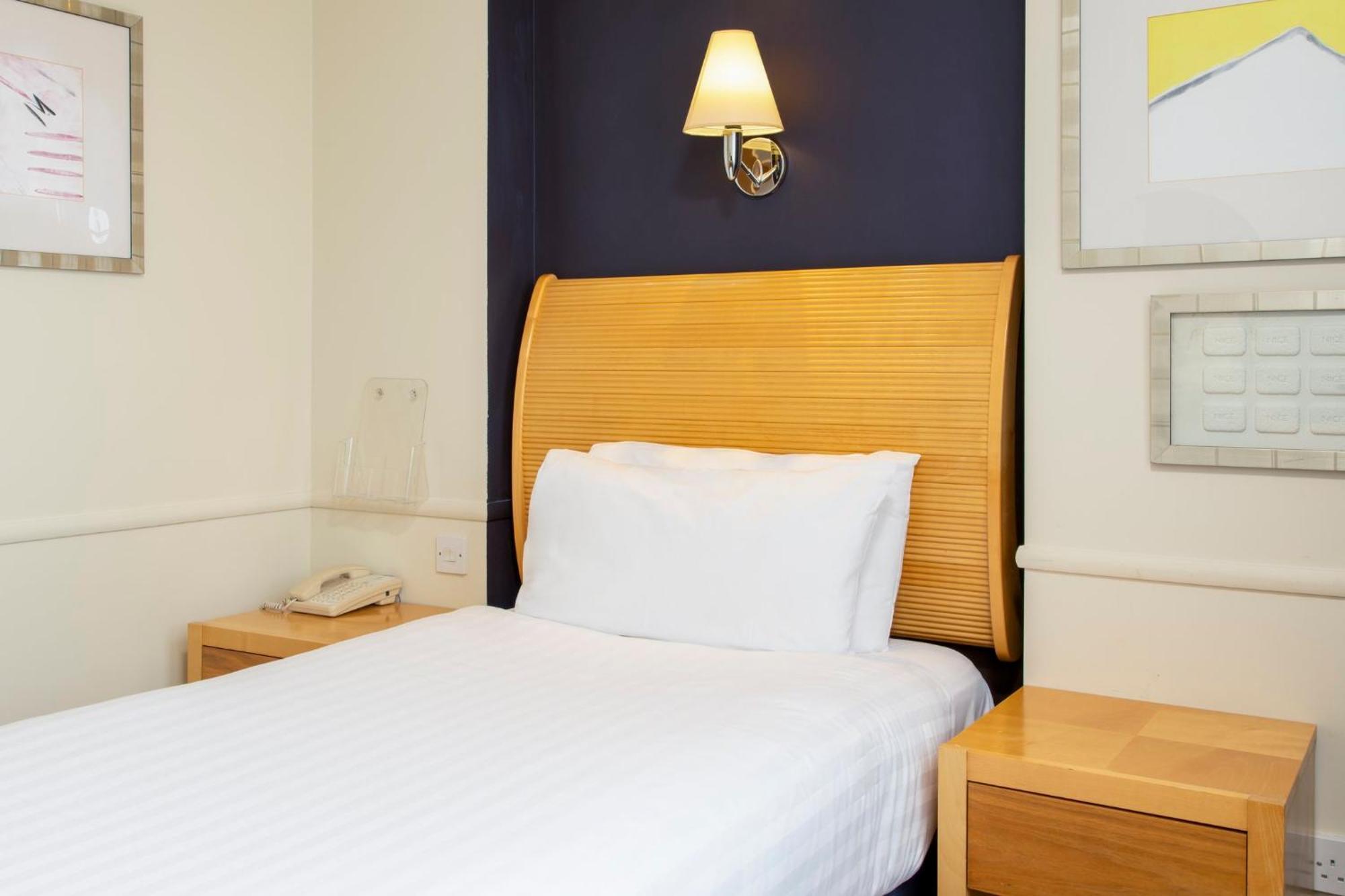 Holiday Inn - Glasgow Airport By Ihg Paisley Ngoại thất bức ảnh
